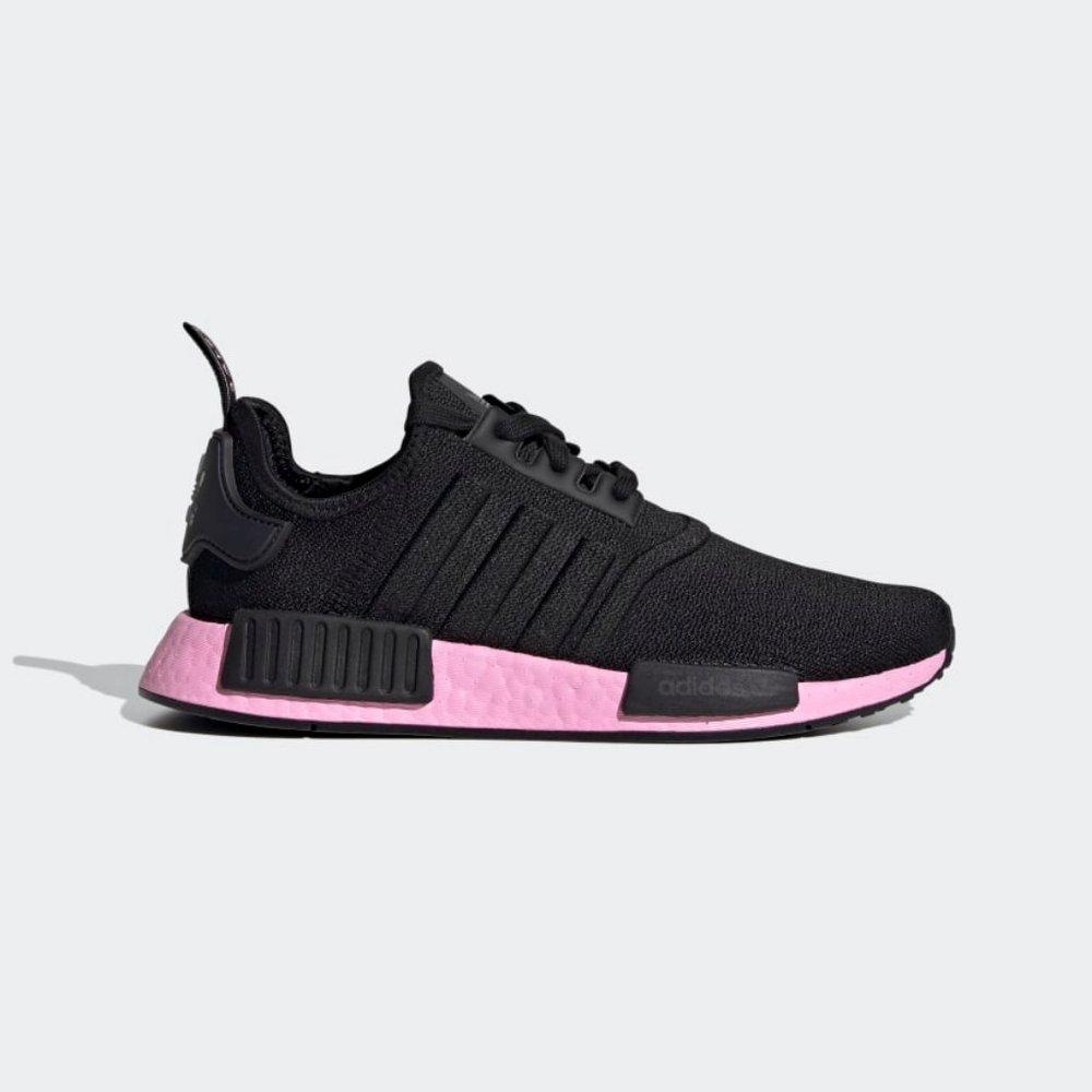 🔥adidas NMD R1🔥